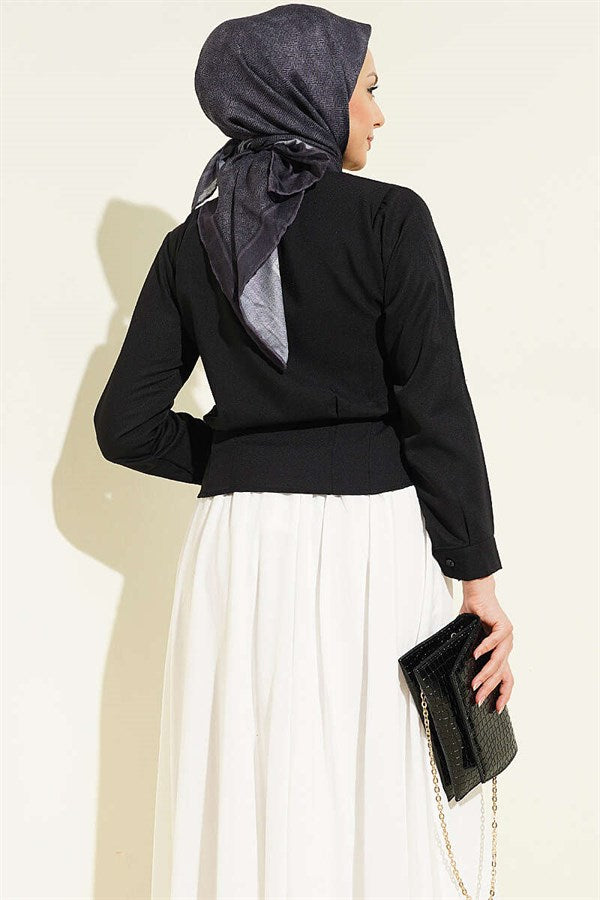 Waist-Fit Crop Shirt, Black