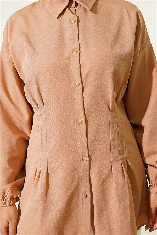 Shirt with Waist Darts and Elastic Cuffs (Latte)