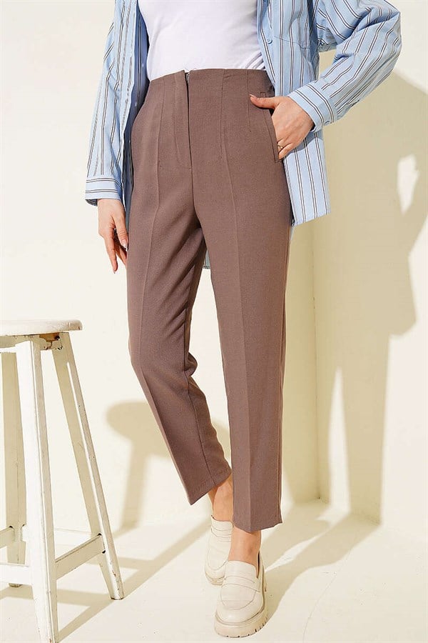 Carrot Pants with Waist Darts, Mink Color