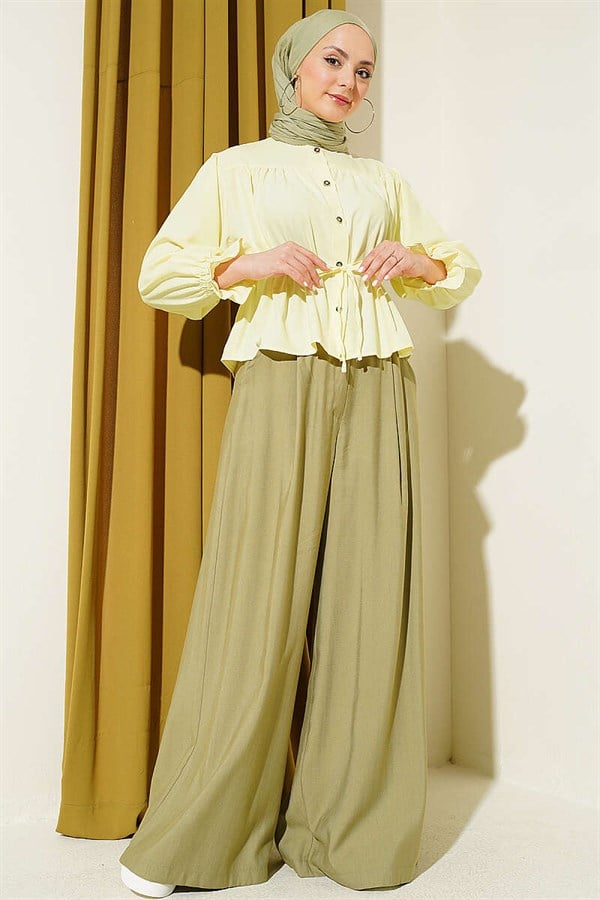 Short Shirt with Waist Tunnel and Elastic Cuffs, Yellow
