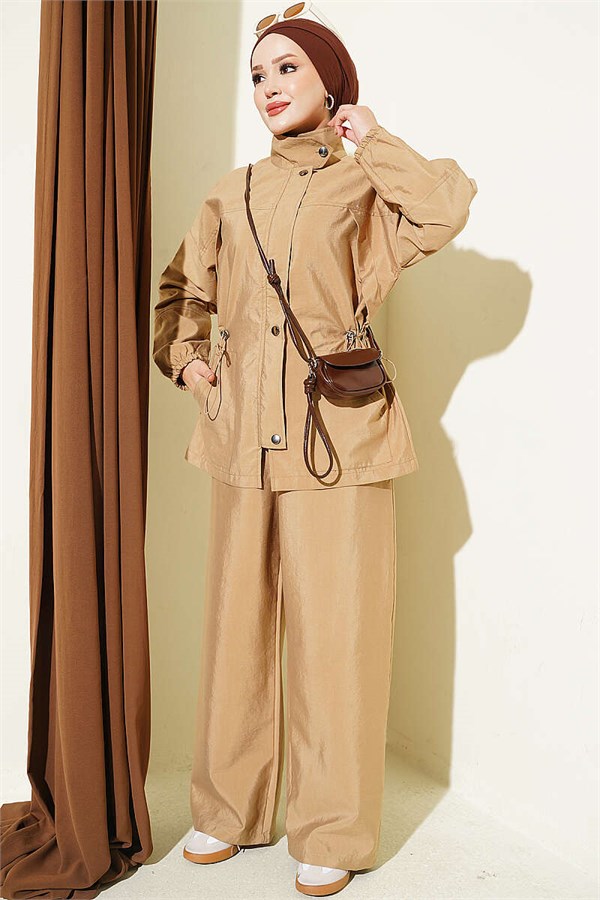 2 Piece Set with Waist Tunnel and Zipper, Camel