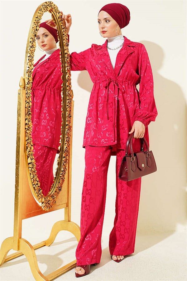2 Piece Set with Jacquard Pattern and Belt, Burgundy