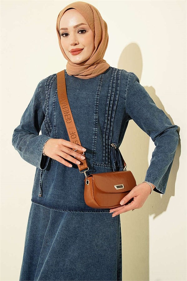 2 Piece Set with ribbed skirt and belt loop, denim blue.