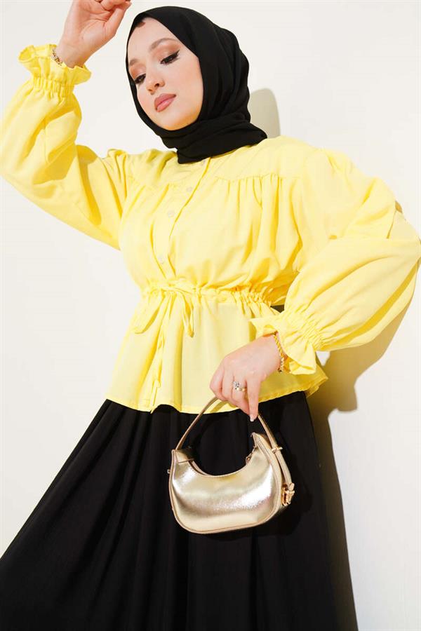Pleated Short Shirt with Waist Tunnel in Yellow