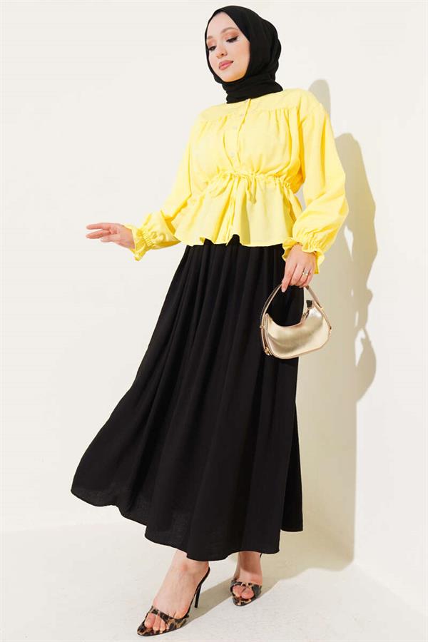 Pleated Short Shirt with Waist Tunnel in Yellow