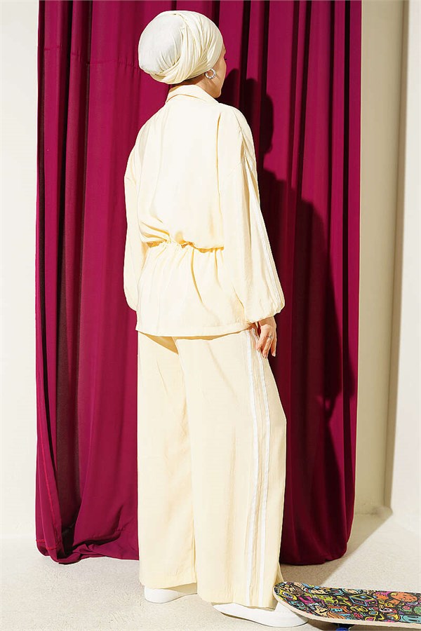 2 Piece Set with Belt Tunnel and Stripe Detail, Yellow