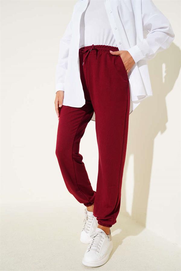 Elastic Waist and Ankle Jogger Pants Burgundy