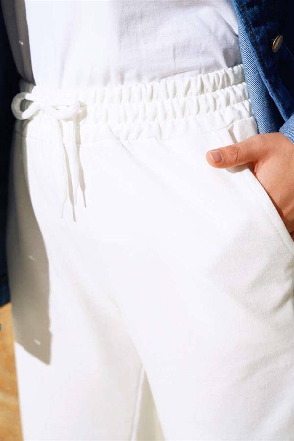 Elastic Waist and Ankle Jogger Pants Ecru