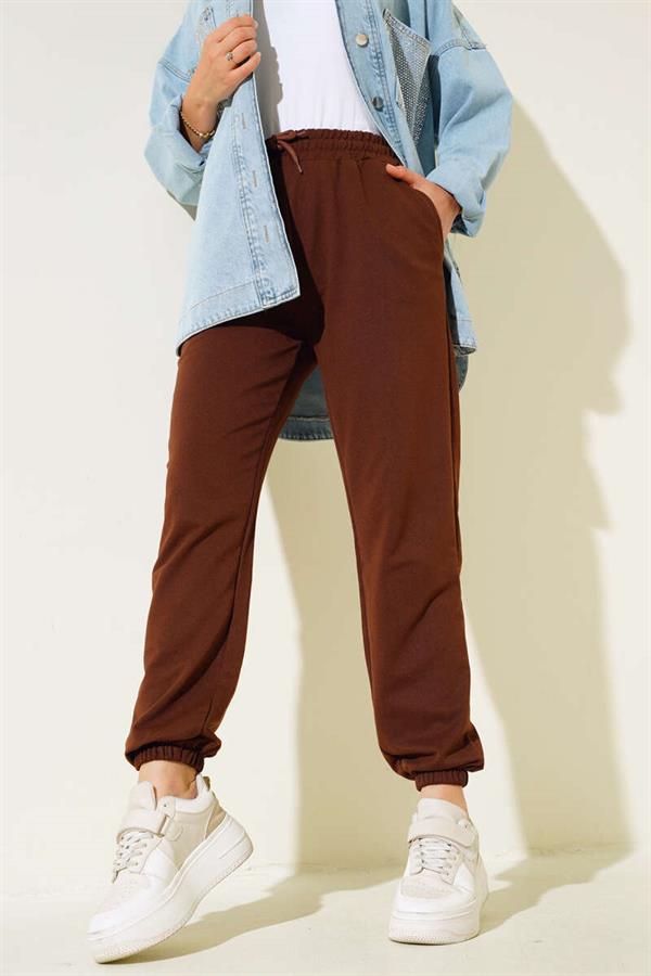 Waist and Ankle Elastic Jogger Pants Brown