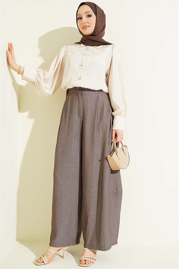 Button-Waisted Pleated Harem Pants, Brown