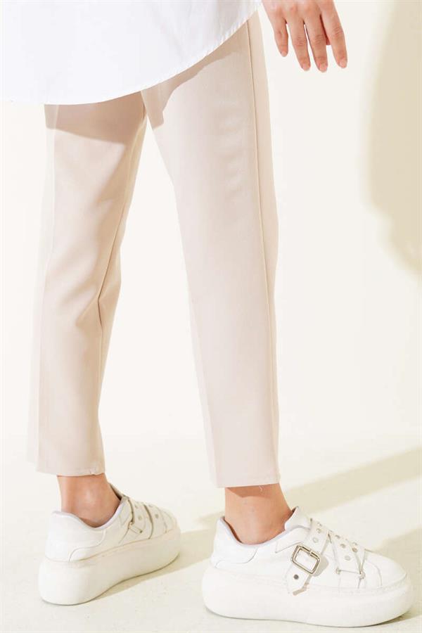 Elastic Waist Skinny Leg Trousers Beige