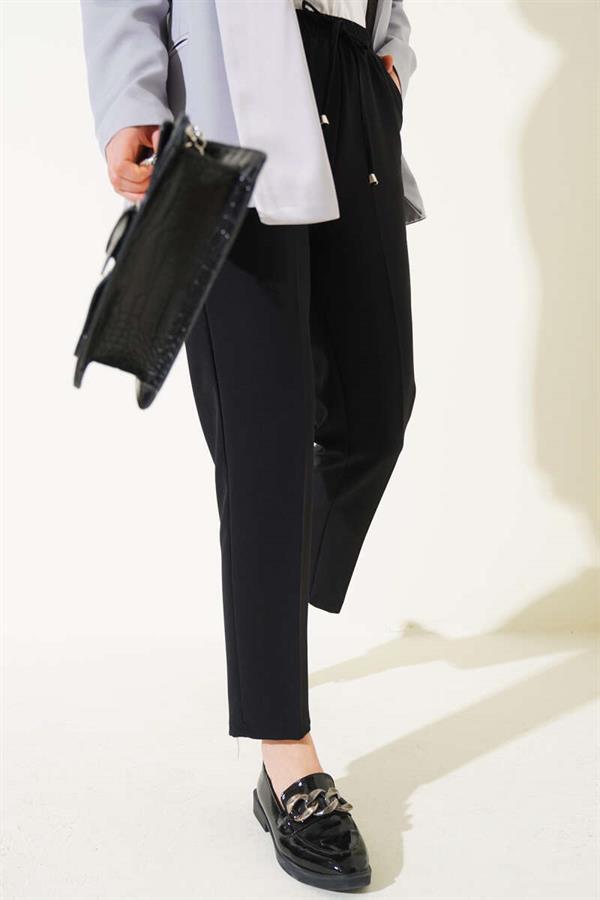 Elastic Waist Skinny Leg Trousers Black