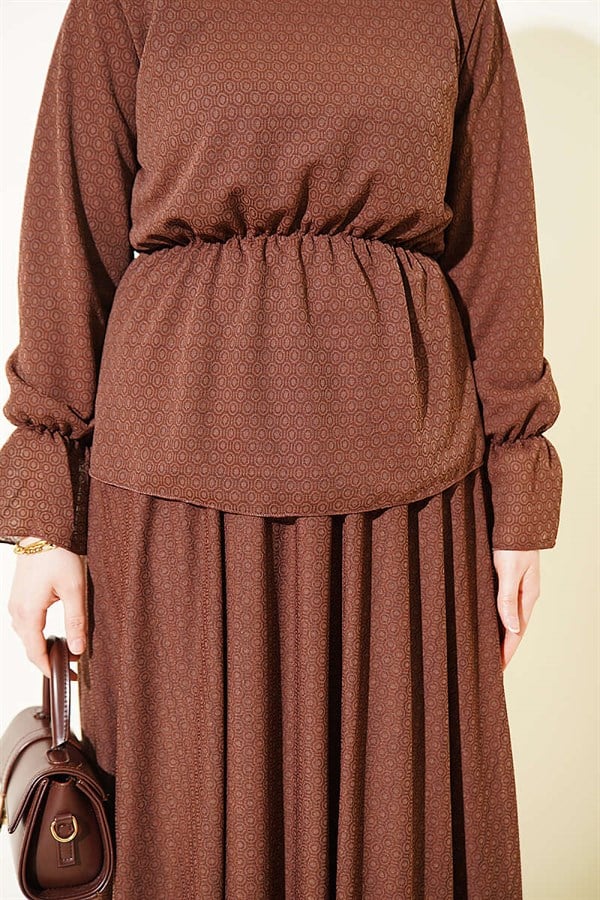 2 Piece Set with Elastic Waist Patterned Skirt in Coffee Brown