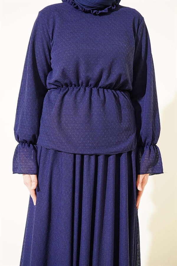 2 Piece Set with patterned skirt and elasticated waist, navy blue.
