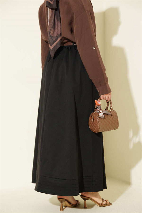 Black Flared Skirt with Elastic Waistband and Belt