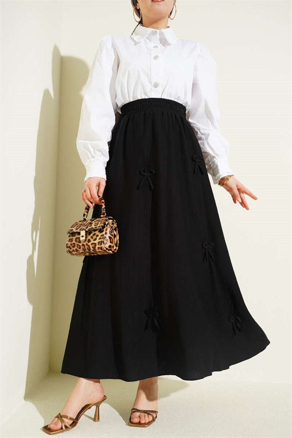 Black Skirt with Elastic Waistband and Ribbon Detail