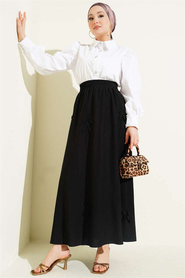Black Skirt with Elastic Waistband and Ribbon Detail