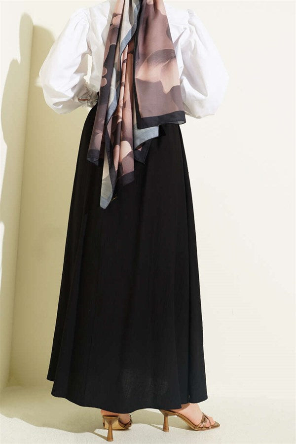 Black Skirt with Elastic Waistband and Ribbon Detail