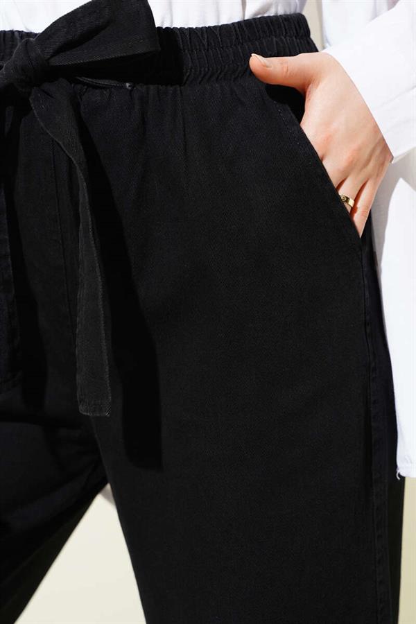 Black Jeans with Elastic Waistband