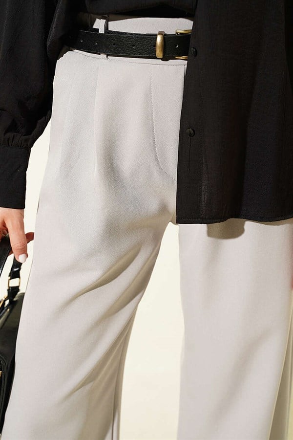 Grey Trousers with Elastic Waist and Front Darts