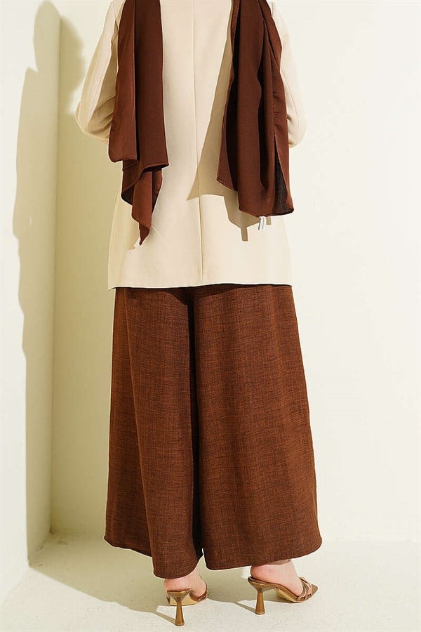 Oversize Pants with Elastic Waistband, Brown