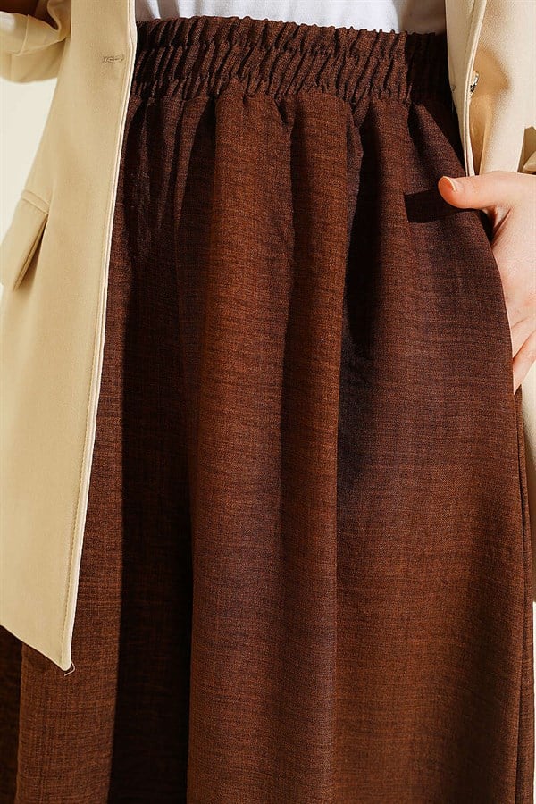 Oversize Pants with Elastic Waistband, Brown