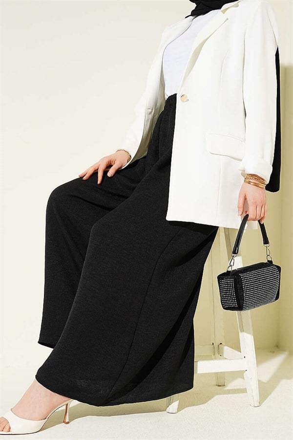 Black Oversize Trousers with Elastic Waistband