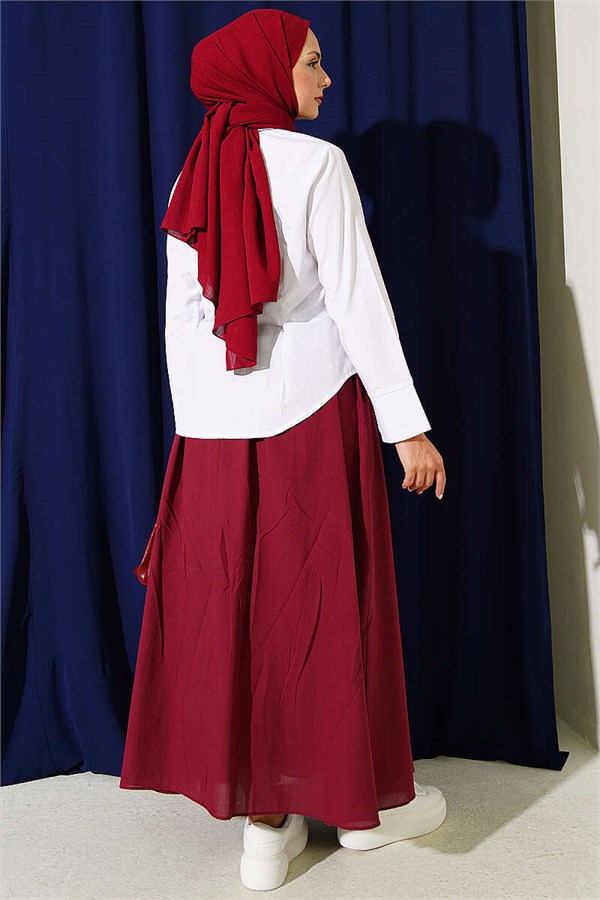 White Shirt with Waist Darts Detail