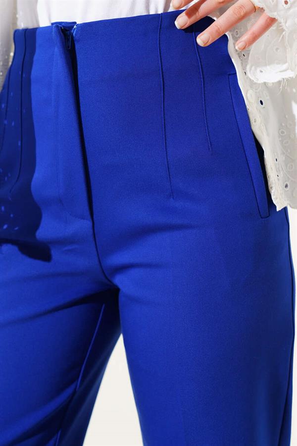 Darted Waist Skinny Leg Fabric Trousers in Saxe