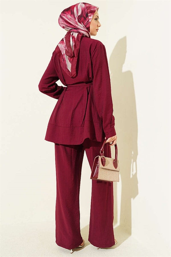 2 Piece Set with Waist Darts and Belt, Burgundy