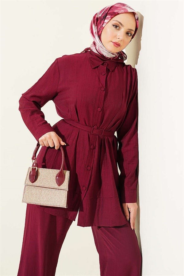 2 Piece Set with Waist Darts and Belt, Burgundy
