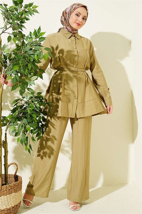 2 Piece Set with Waist Darts and Belt, Light Green