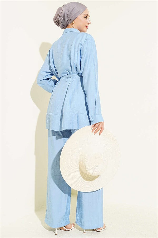 2 Piece Set with Waist Darts and Belt, Blue