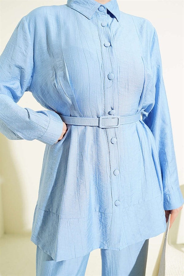 2 Piece Set with Waist Darts and Belt, Blue