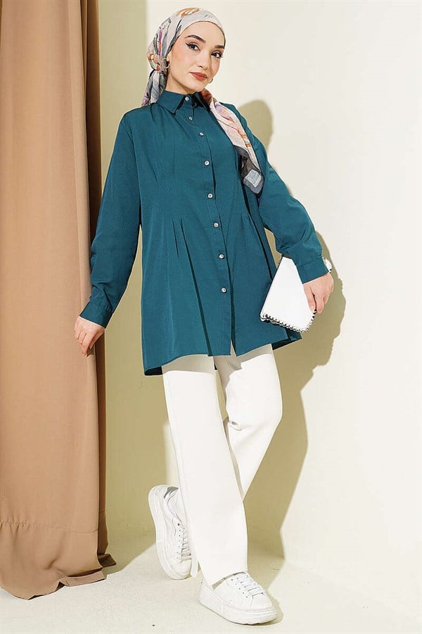 Shirt with Stone Buttons and Waist Darts, Petrol