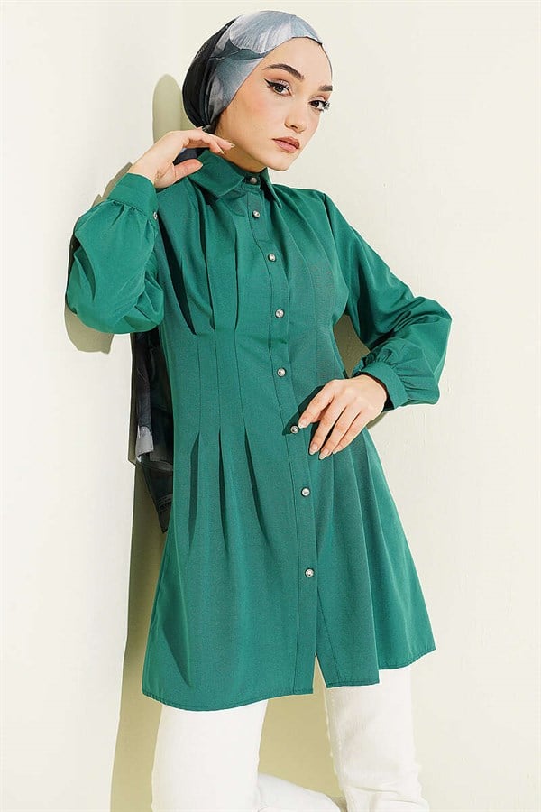 Shirt with Waist Darts and Stone Buttons, Emerald
