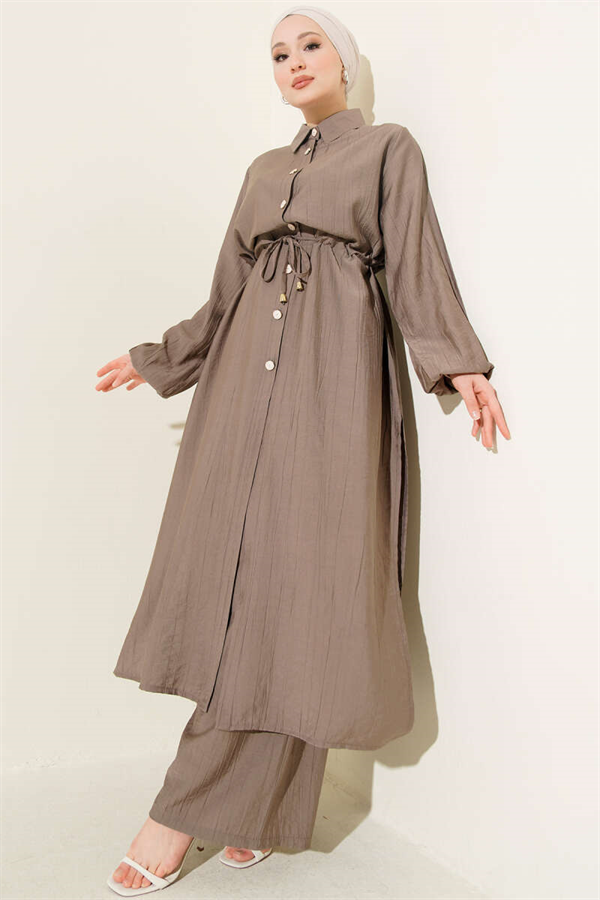 2 Piece Set with long tunic and belt, mink color.