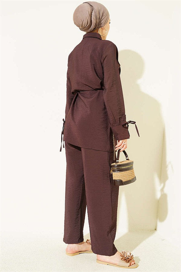 2 Piece Set with Ankle Straps and Ribbed Front, Coffee
