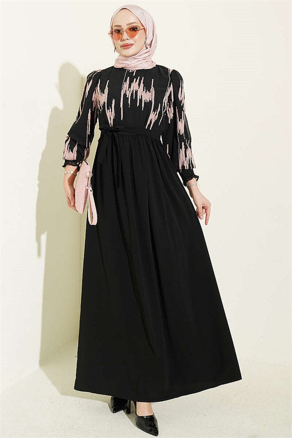 Ankle-Sized Embroidered Dress in Powder Pink