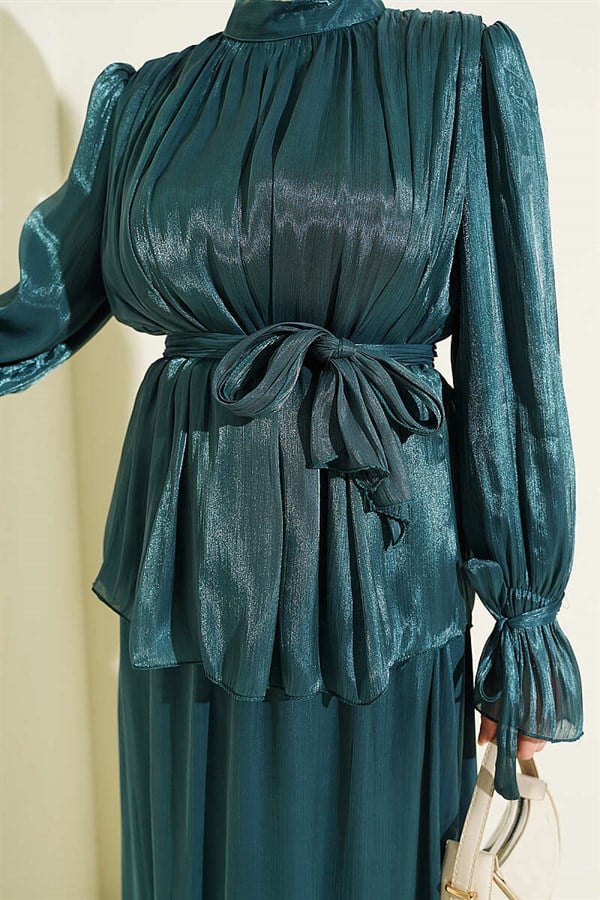Two-Piece Evening Dress Set with Elasticated Ankle Skirt, Emerald Green