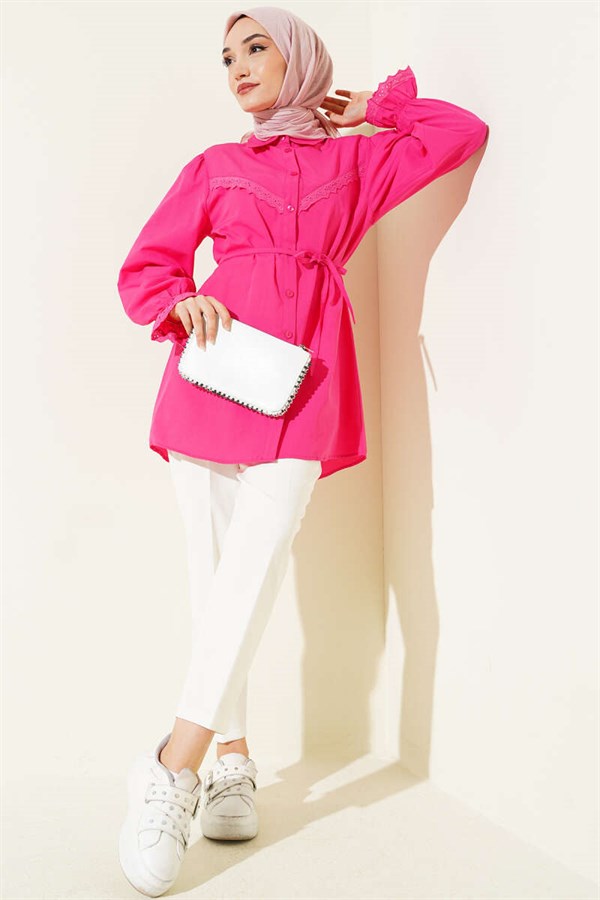 Fuchsia Shirt with Elasticated Cuffs and Lace Details