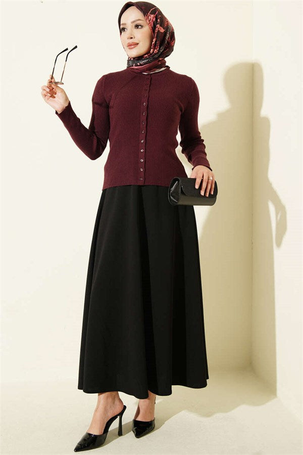 Crew Neck Buttoned Knit Cardigan Burgundy