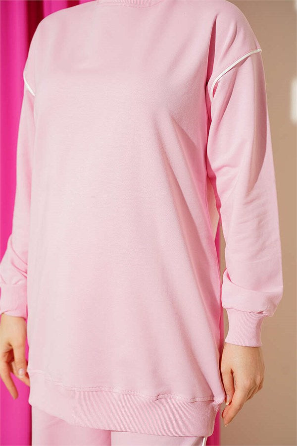 Pink Two-Piece Set with Crew Neck and Striped Detail
