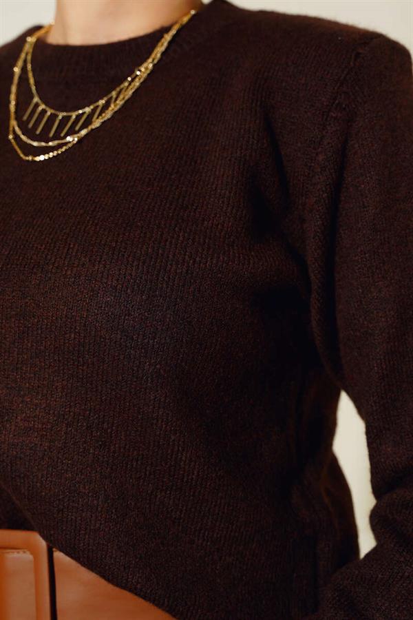 Crew Neck Knitted Sweater Brown