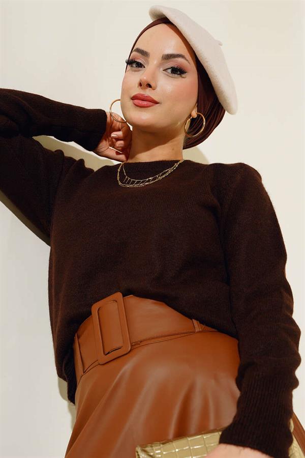 Crew Neck Knitted Sweater Brown