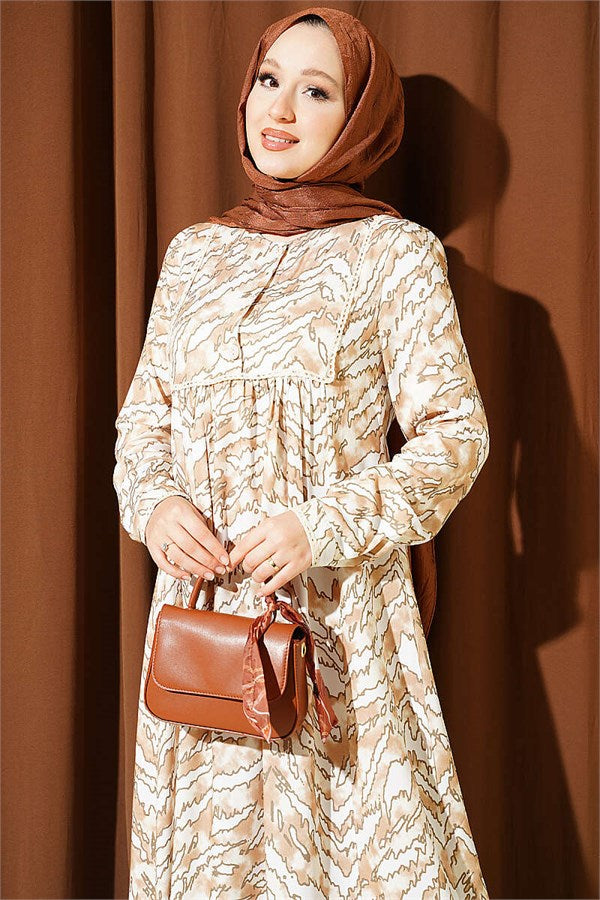Wide-Sleeved Belmando Dress with Lace Trim on the Bust, Beige.
