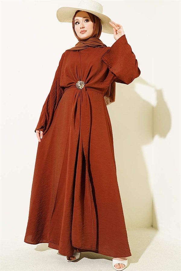 Bolero-Detailed Dress with Gold Accessories, Tan