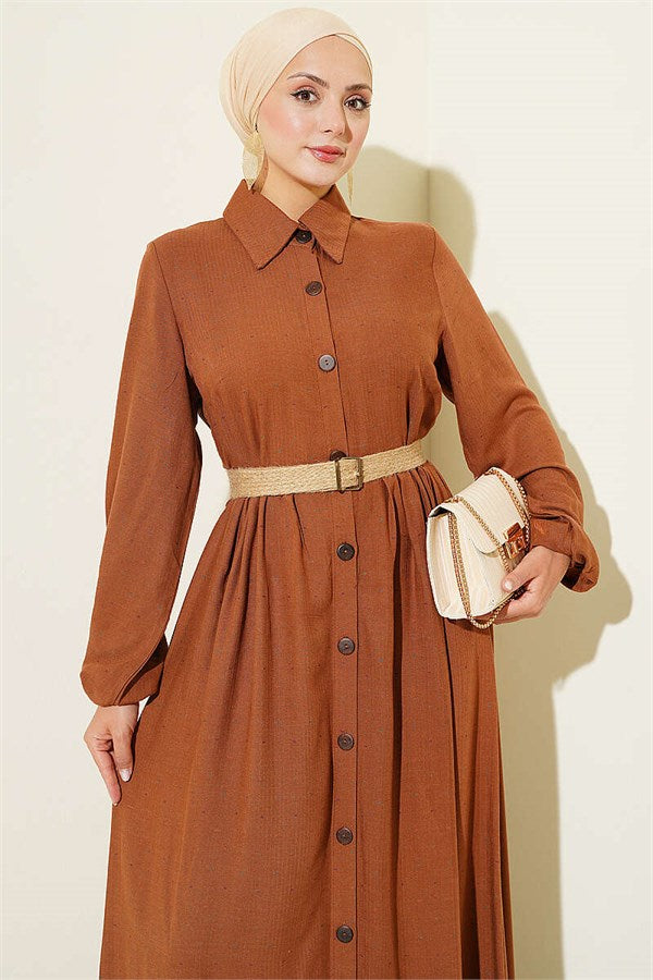Full-length dress with dart detail, tan.