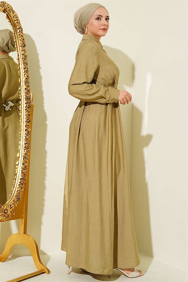 Full-length button-down dress with darts and belt, mint green.