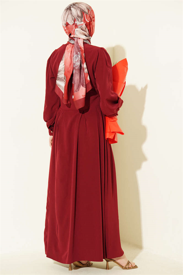 Full-Length Dress with Gold Buttons and Darts, Burgundy